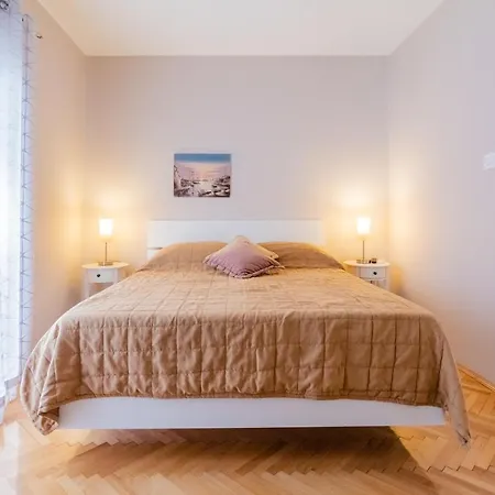 Cozy Vanja Apartment *