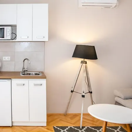 Cozy Vanja Apartment *