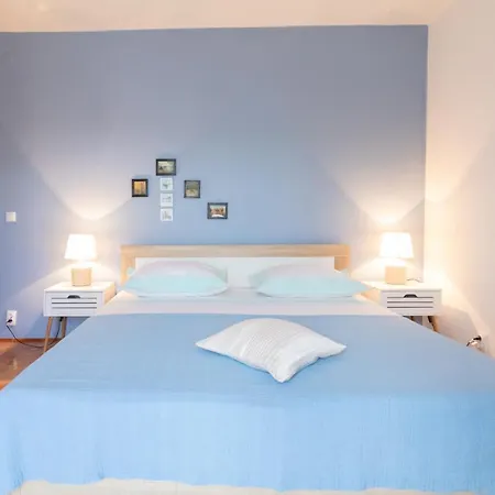 Cozy Vanja Apartment Vodice