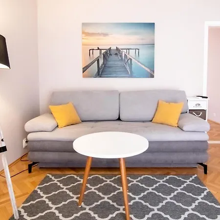 Cozy Vanja