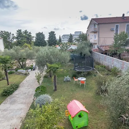 Apartment Cozy Vanja